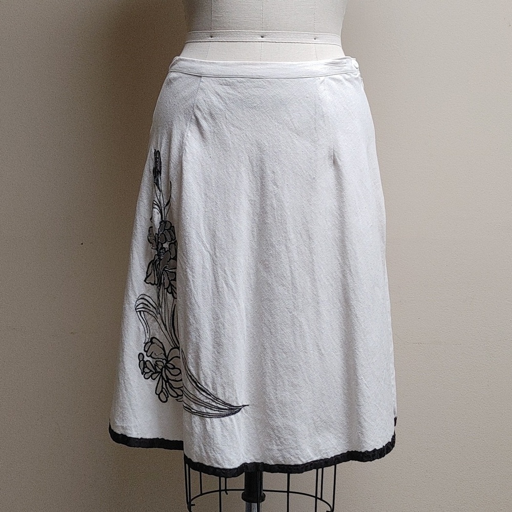 VTG Signature By Robbie Bee Embroidered Swing Skirt Black White Linen Mix Sz 6P